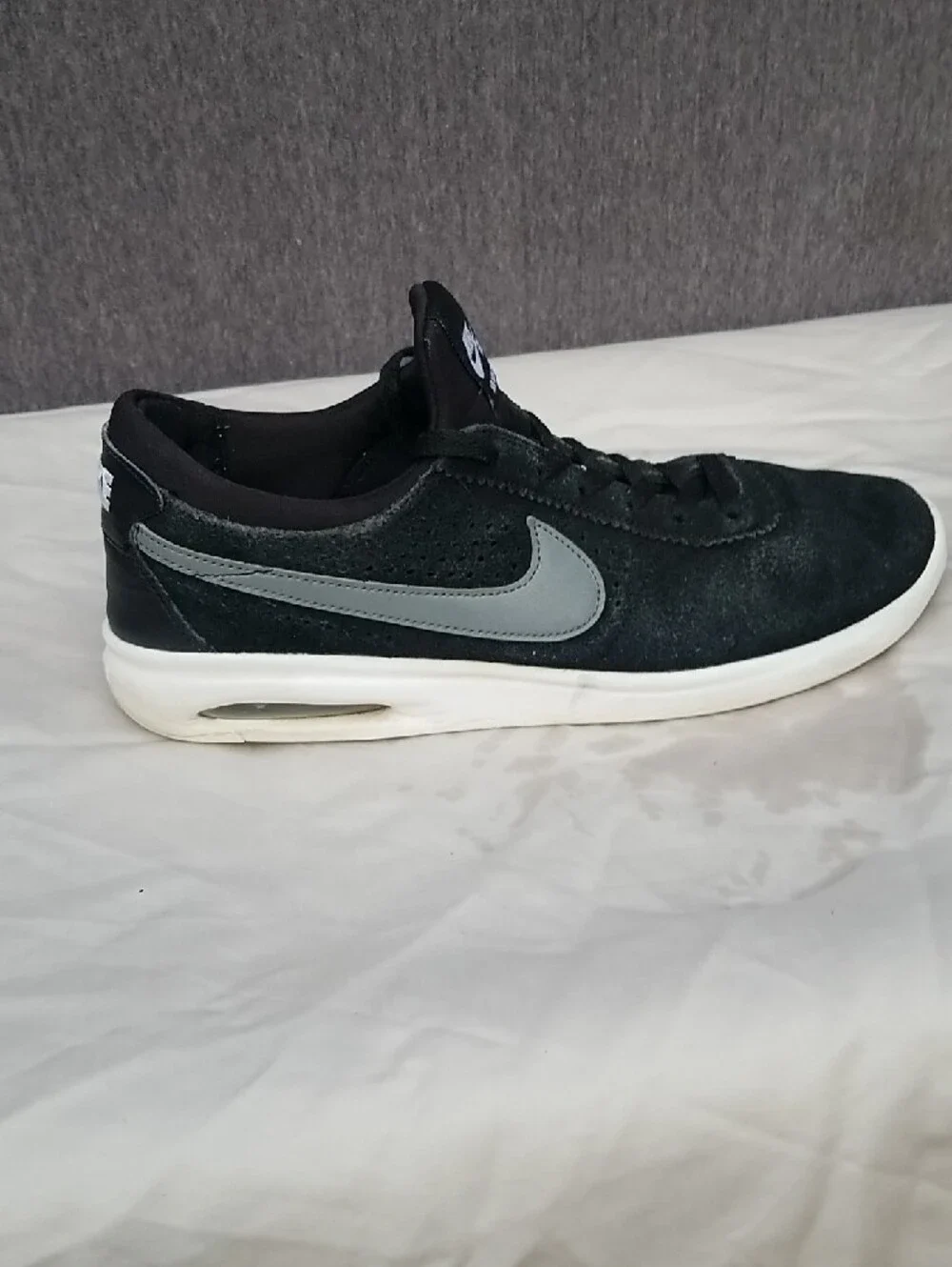 Nike SB Air Max Bruin Men’s Black with Gray Swoosh 10